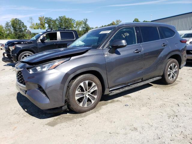 2020 TOYOTA Highlander