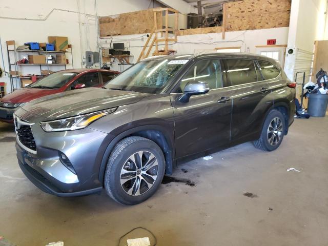 2021 toyota highlander