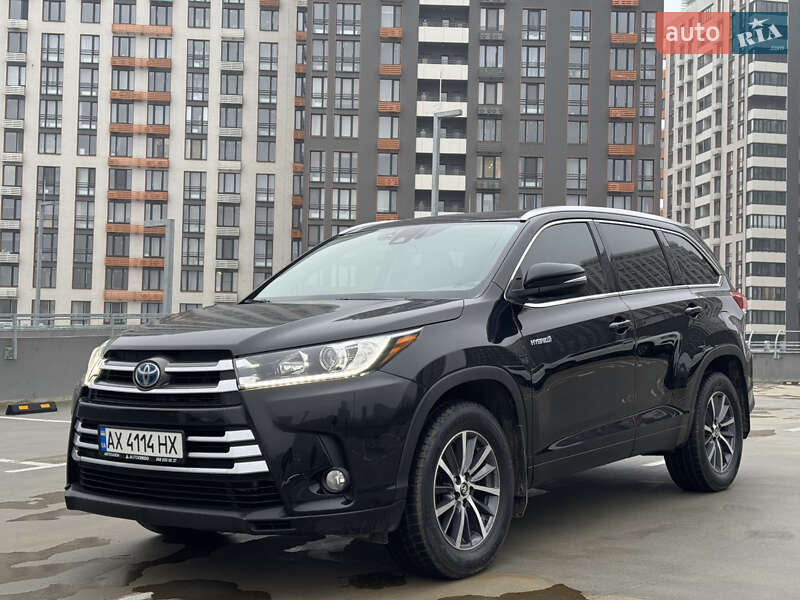 2018 toyota highlander