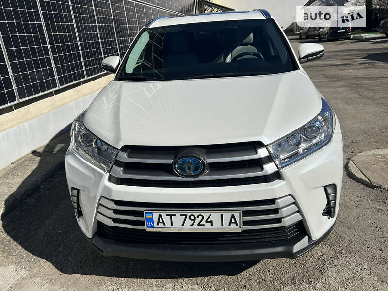 2018 toyota highlander