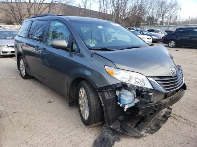 2014 toyota sienna le