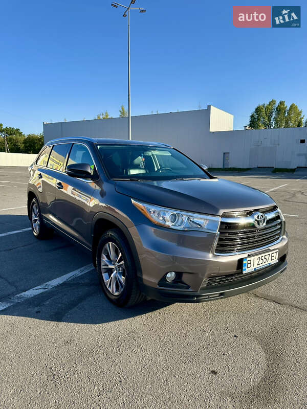 2015 toyota highlander