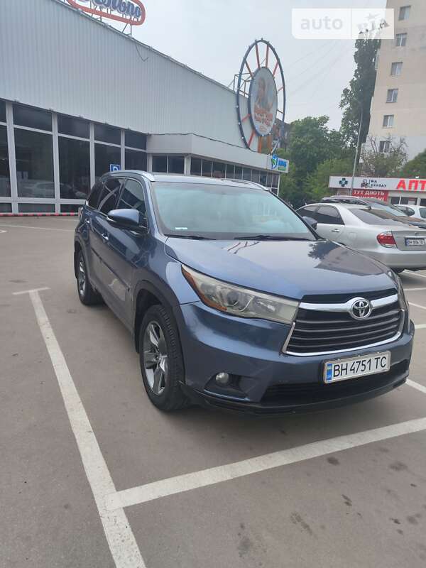 2016 toyota highlander