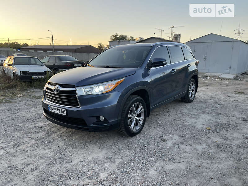 2014 toyota highlander