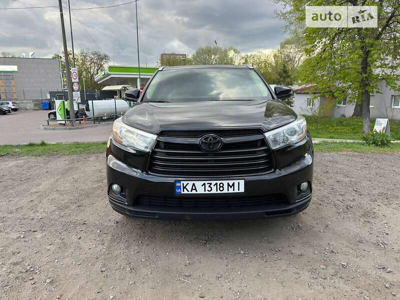 2014 toyota highlander