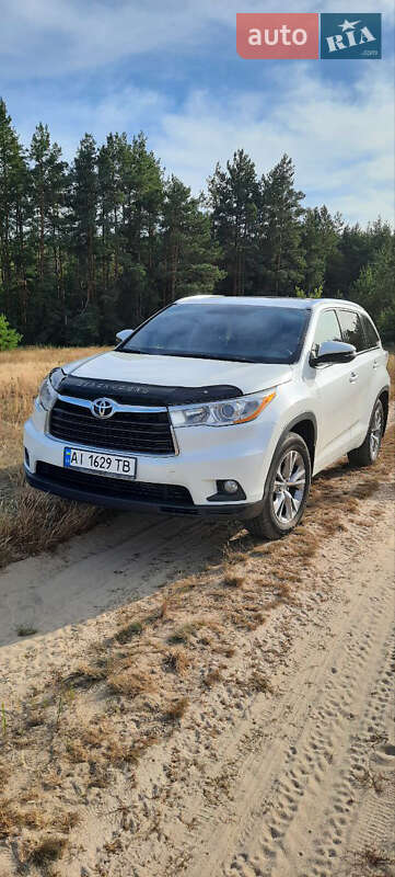 2014 toyota highlander