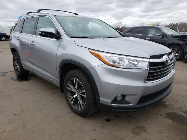 2016 toyota highlander