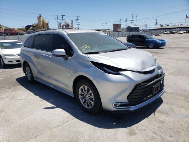 2021 toyota sienna xle