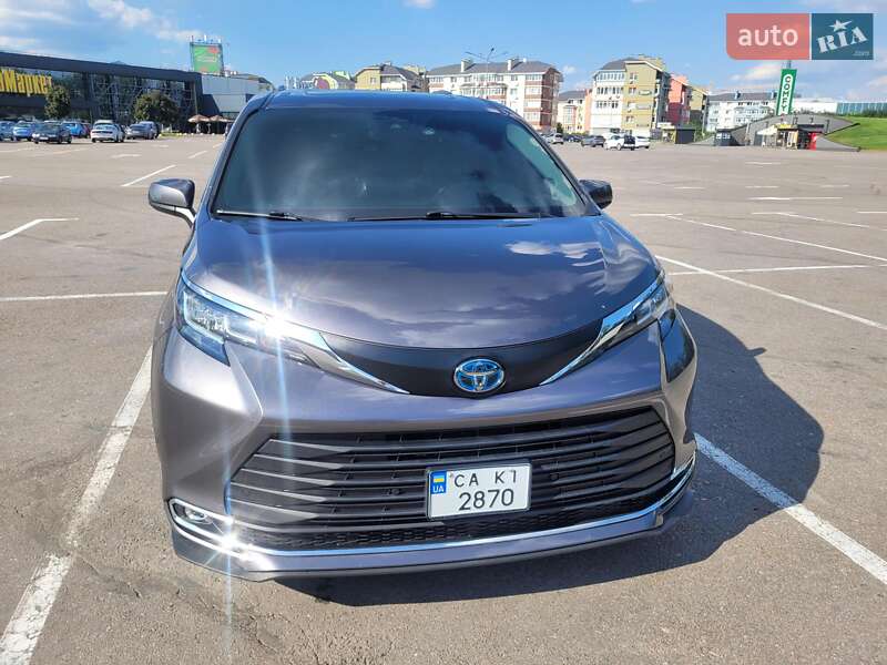 2022 toyota sienna