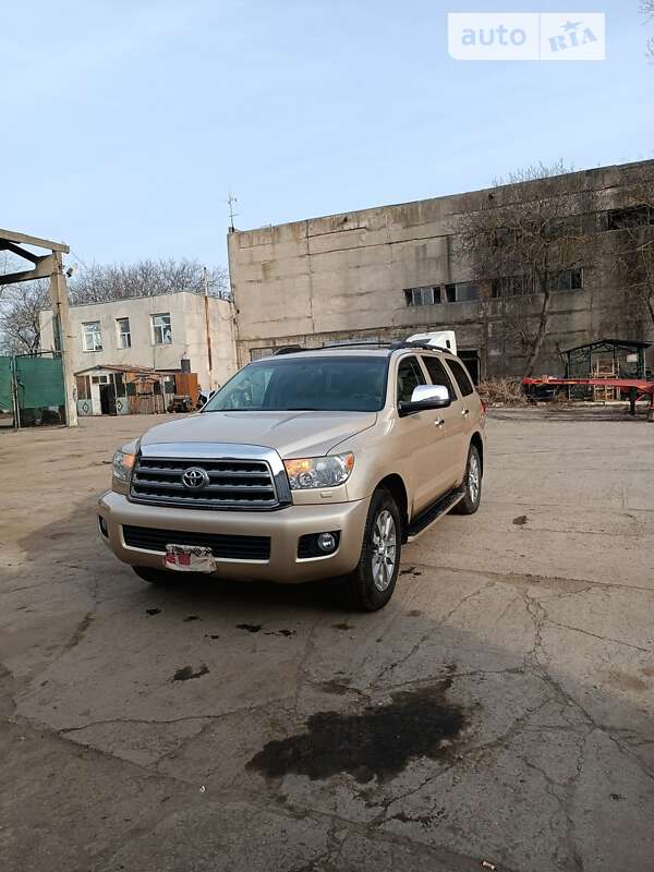 2015 toyota sequoia