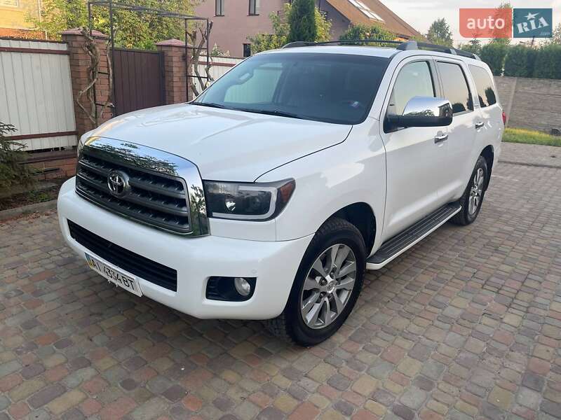 2017 toyota sequoia