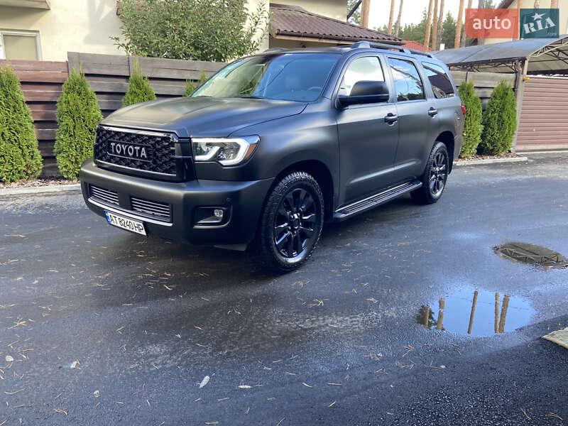 2014 toyota sequoia
