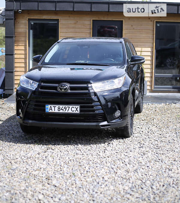 2018 toyota highlander