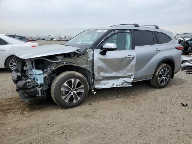 2022 toyota highlander hybrid