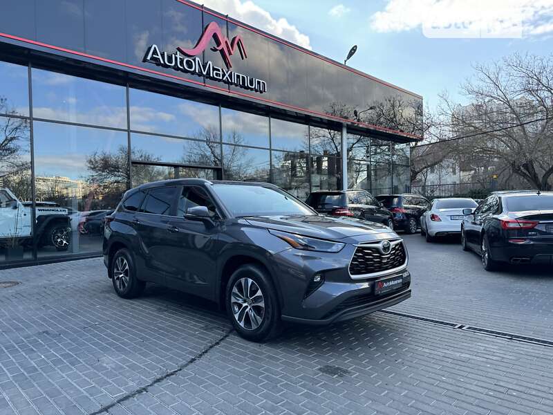 2023 toyota highlander