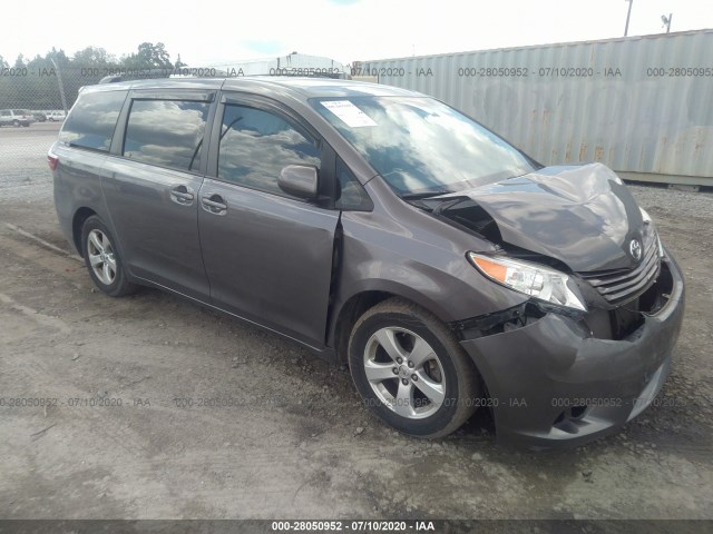 2015 toyota sienna