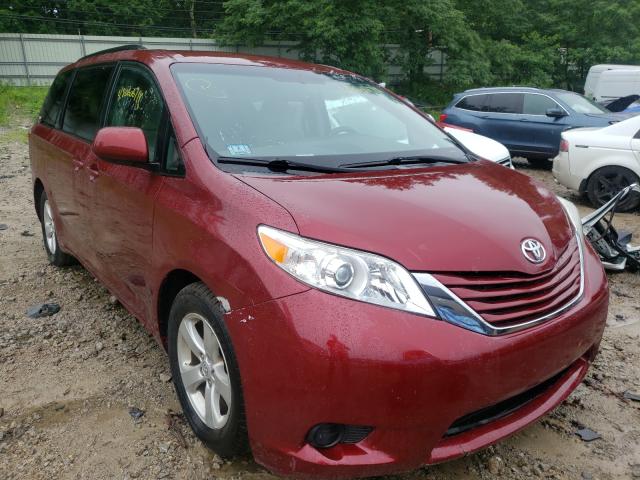2014 toyota sienna le