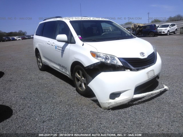 2013 toyota sienna