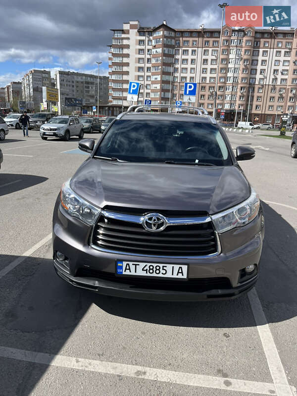 2015 toyota highlander