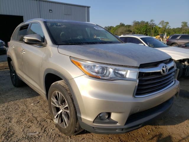 2016 toyota highlander