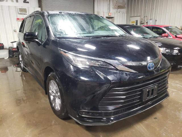2022 toyota sienna le