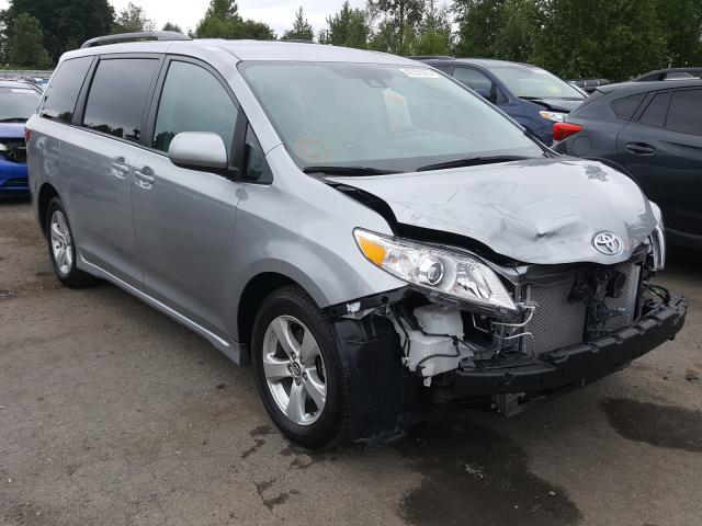 2018 toyota sienna le