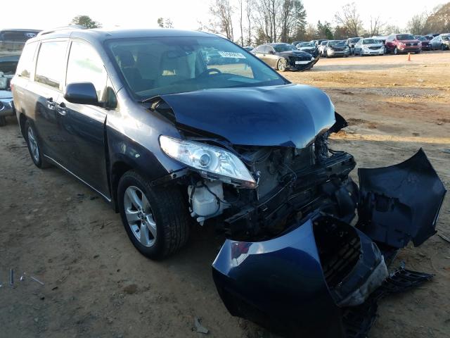 2019 toyota sienna le