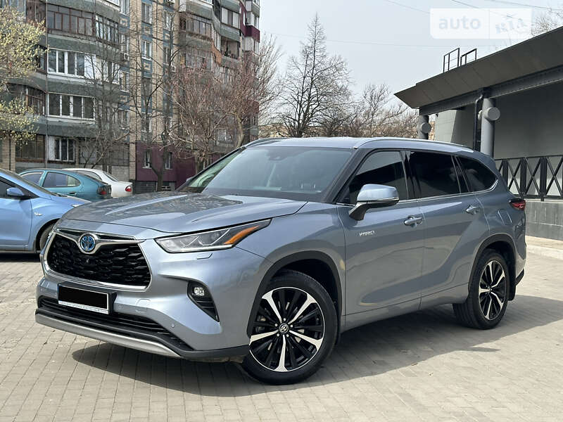 2020 toyota highlander