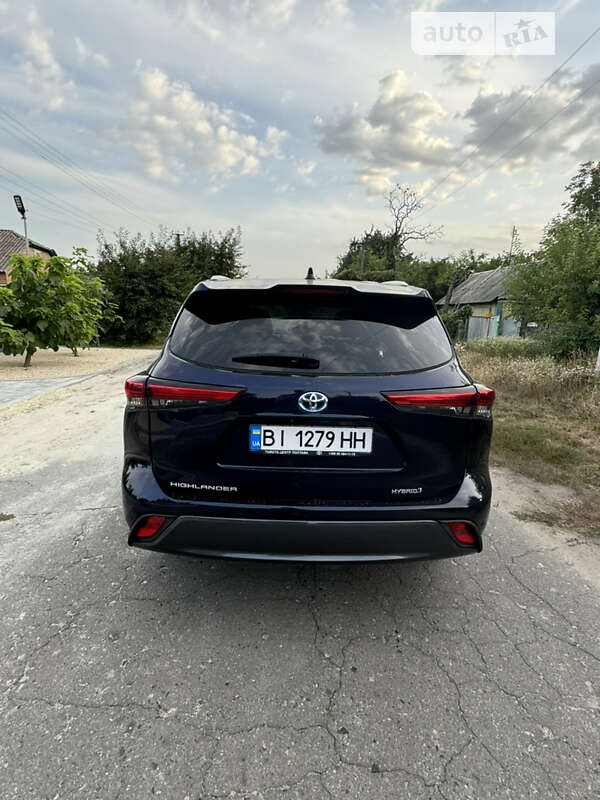 2021 toyota highlander