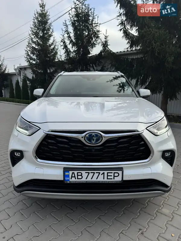 2021 toyota highlander hybrid