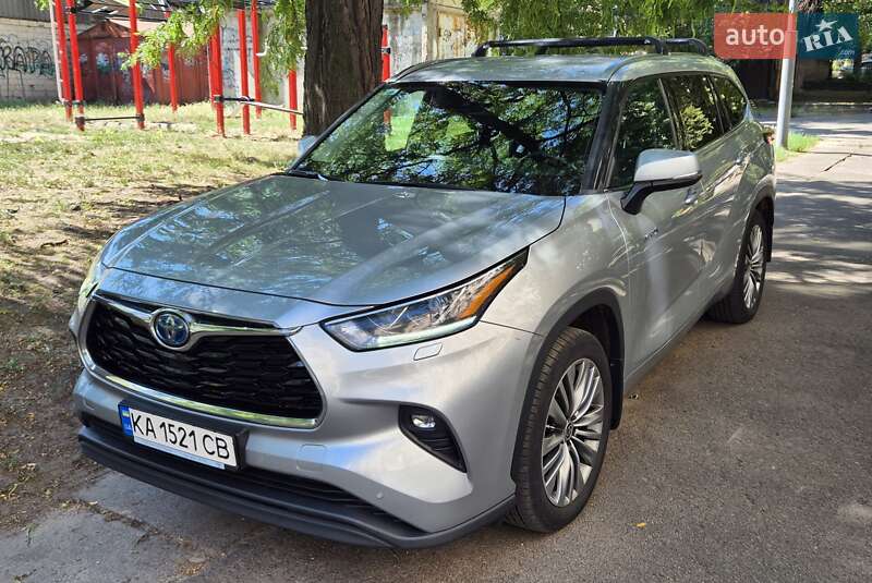 2021 toyota highlander