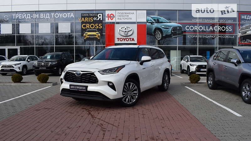 2021 toyota highlander