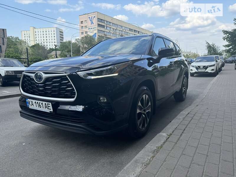 2021 toyota highlander