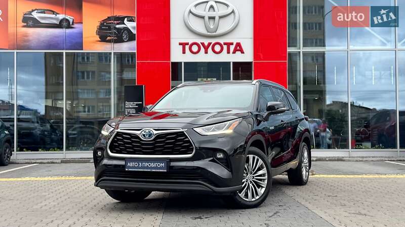 2021 toyota highlander