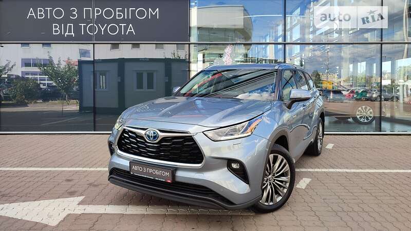 2021 toyota highlander hybrid