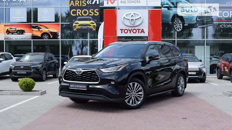 2023 toyota highlander