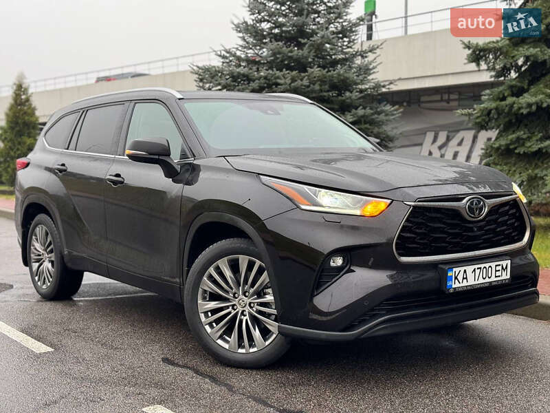 2020 toyota highlander