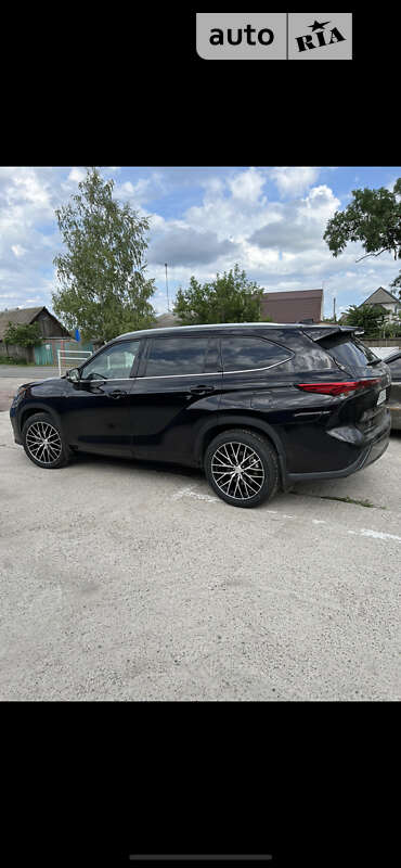 2021 toyota highlander
