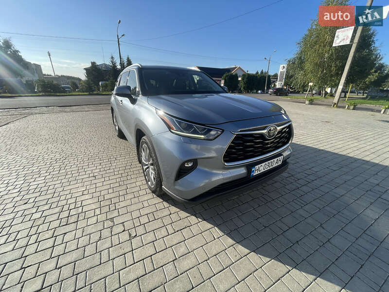 2020 toyota highlander