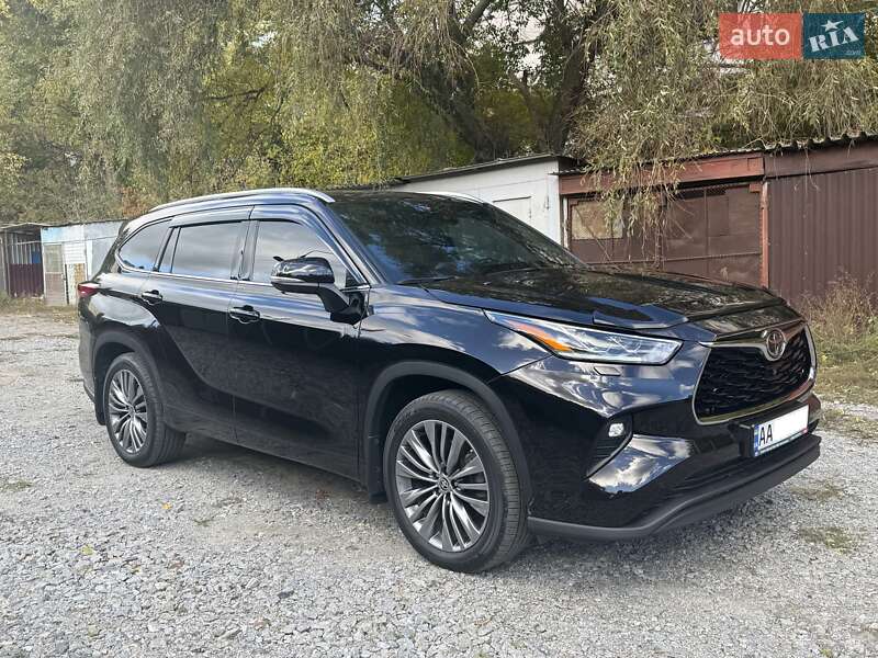 2020 toyota highlander