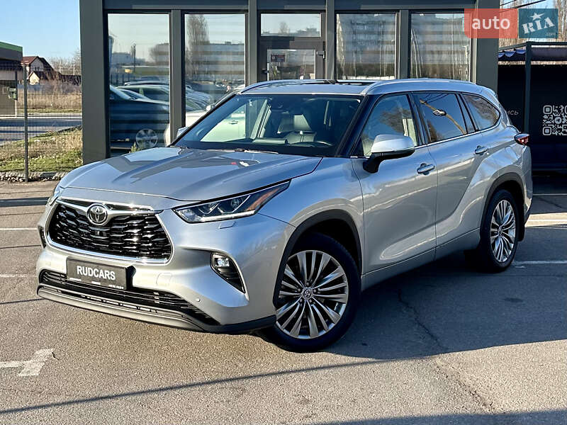 2020 toyota highlander