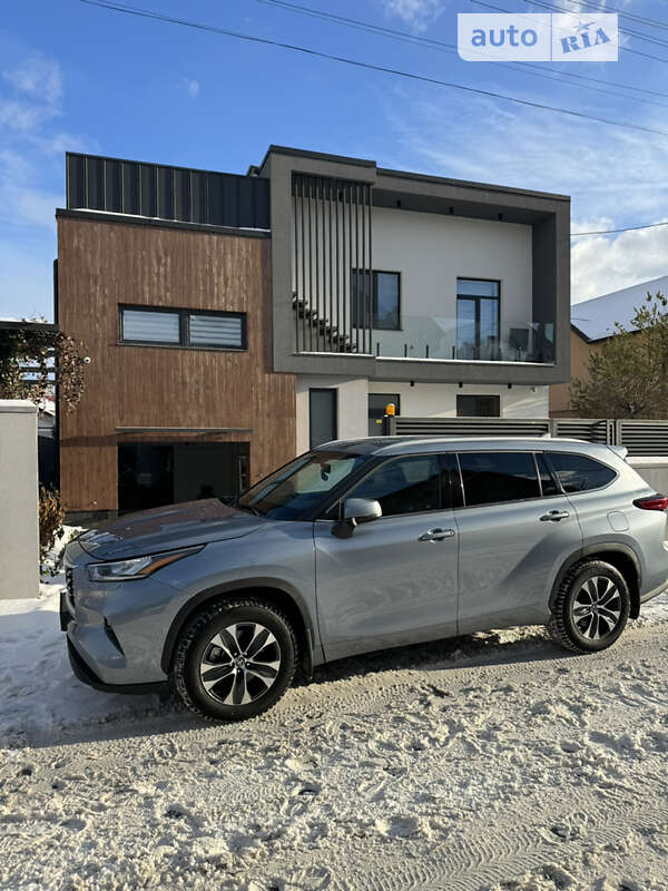 2020 toyota highlander