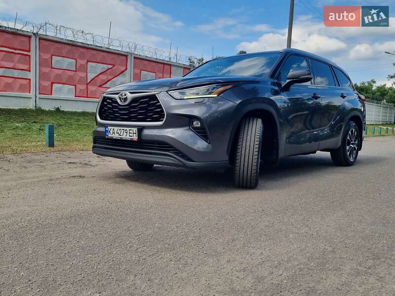 2020 toyota highlander