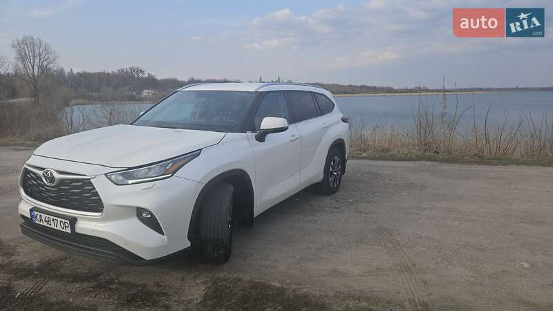 2020 toyota highlander