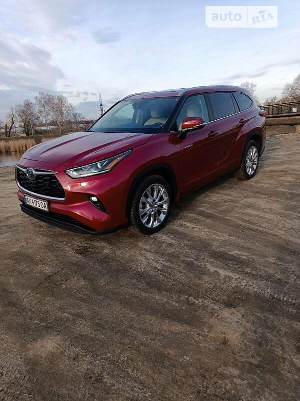 2021 toyota highlander