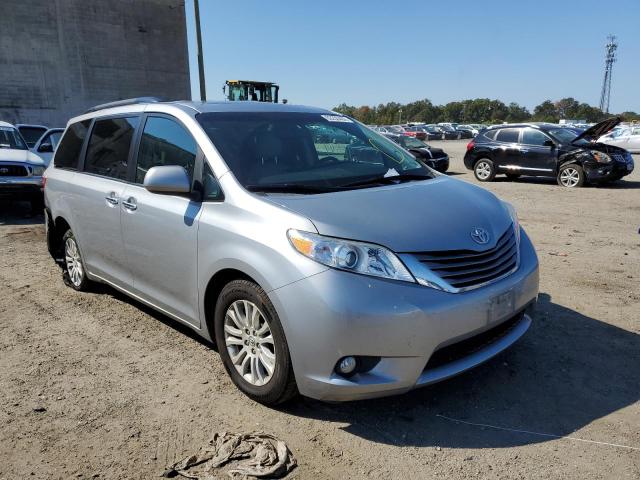 2015 toyota sienna xle