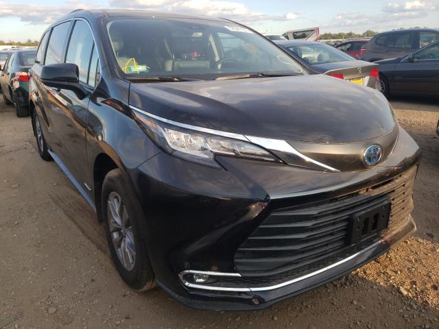 2021 toyota sienna xle