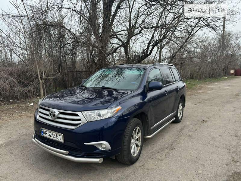 2011 toyota highlander