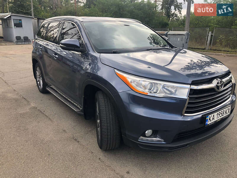 2014 toyota highlander
