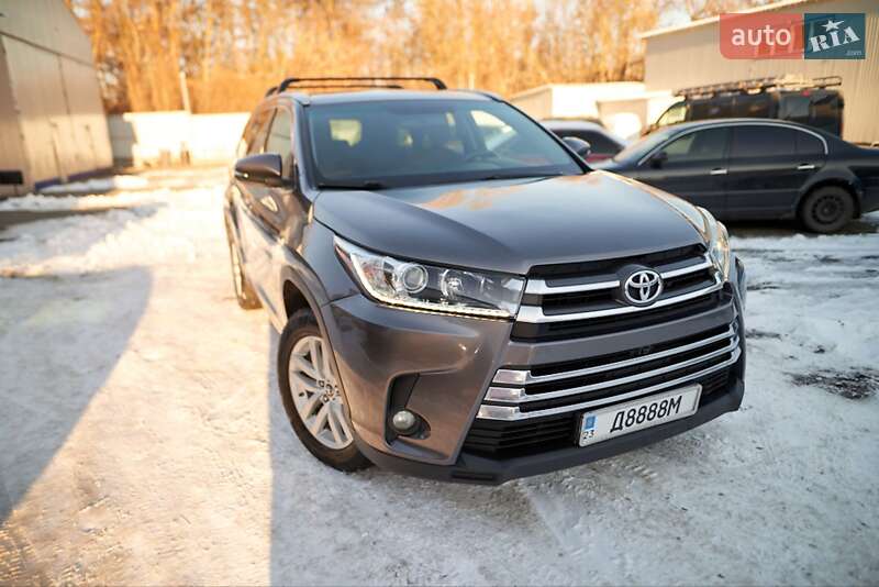 2016 toyota highlander